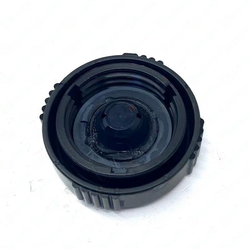 9043096_2-transformed